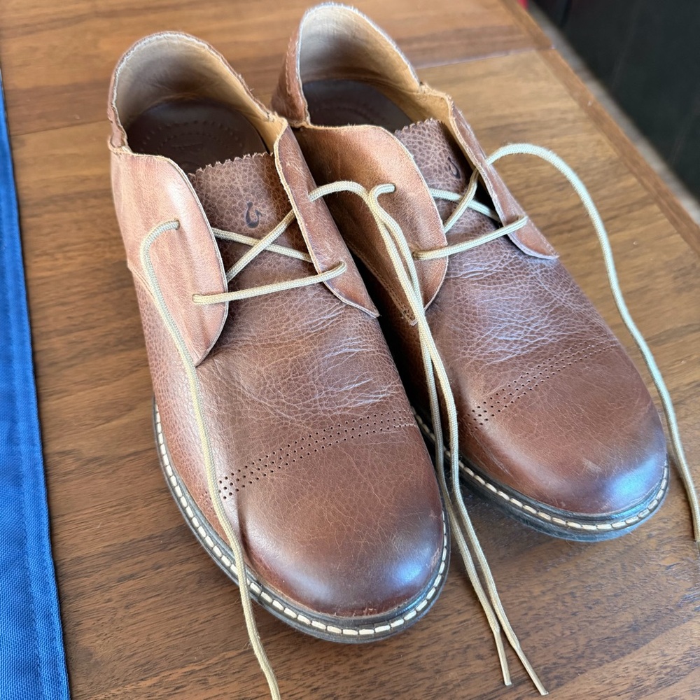 OluKai Walino Tan Leather Oxfords